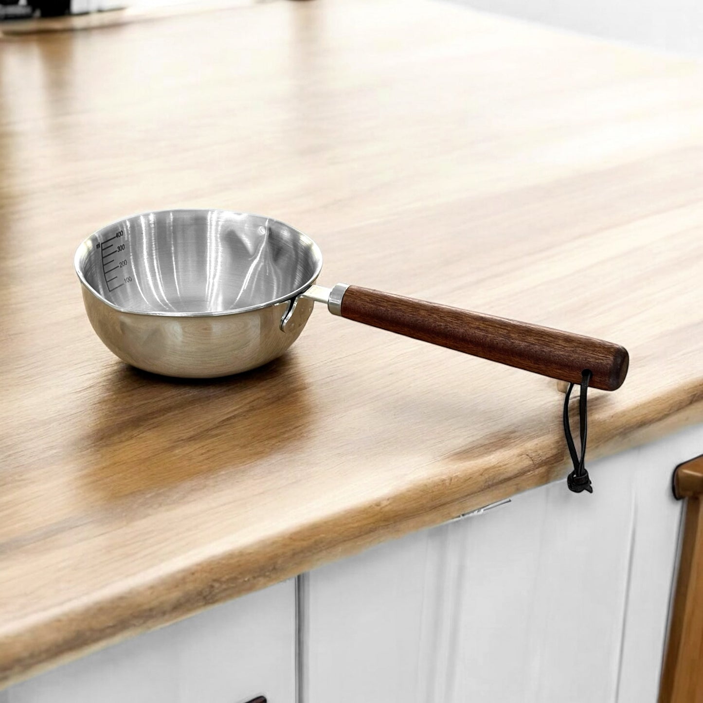 Sauce Pot with Wooden Handle - Futu With . . .