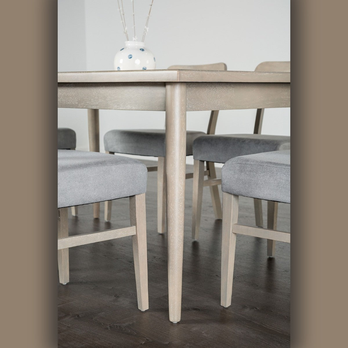 Kaines Dining Set