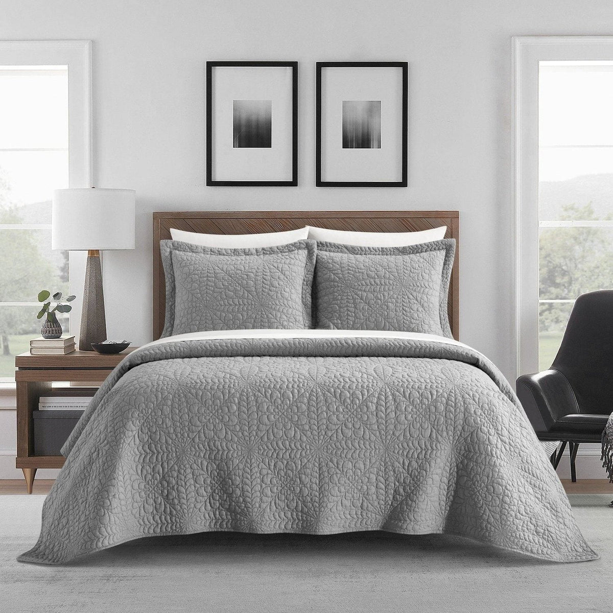 Babe 3-Piece Quilt Set - King & Queen Size