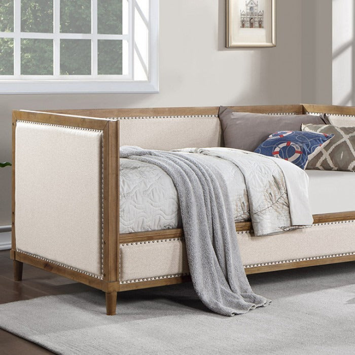 Chirona Bed