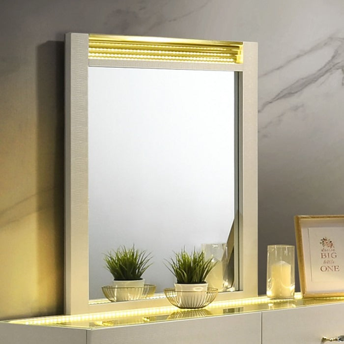 Lucia Mirror