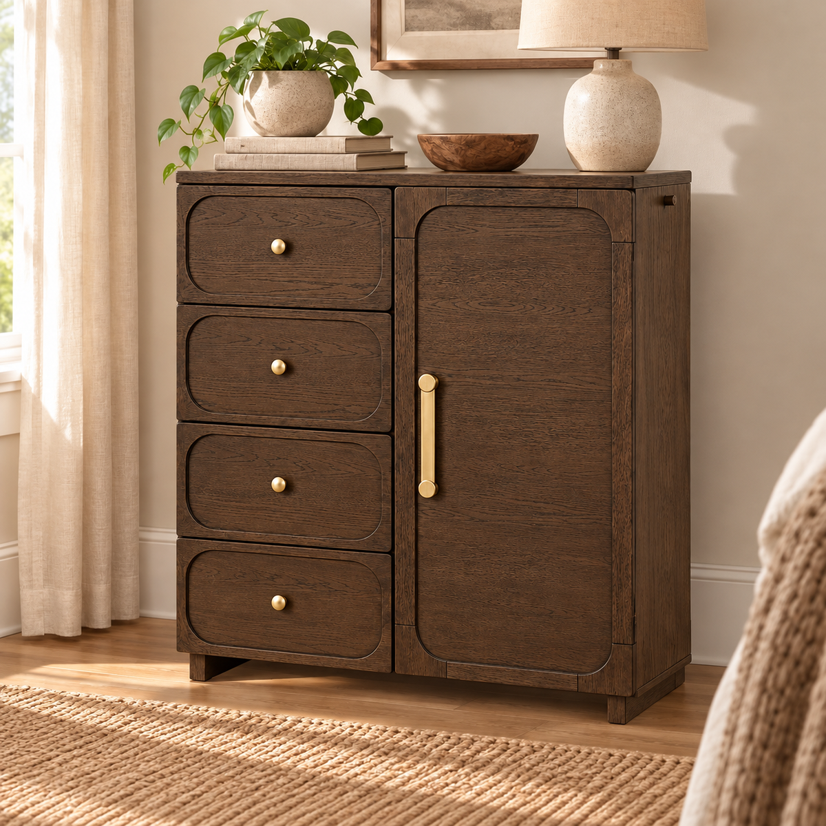 Velora Chest