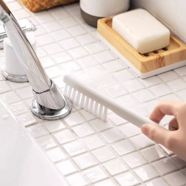 Wall-Mounted Toilet Brush Set