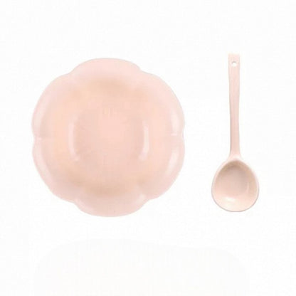 Pastel Cream Dinnerware