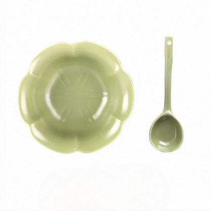 Pastel Cream Dinnerware