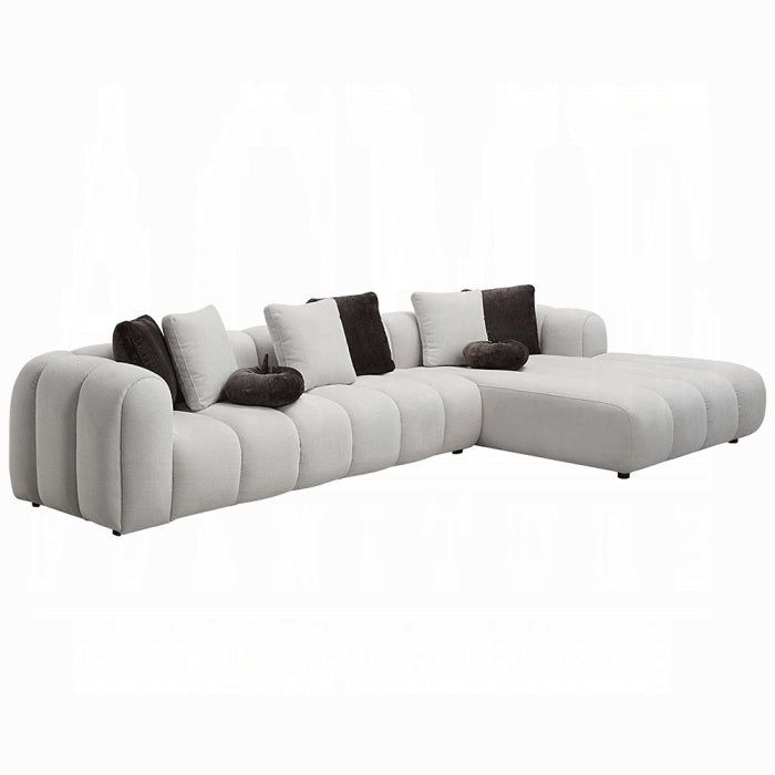Manille Sectional Sofa w/8 Pillows