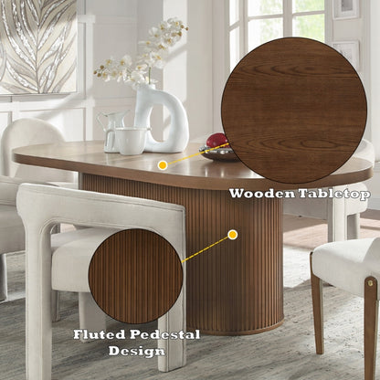 Gmaryn Dining Table