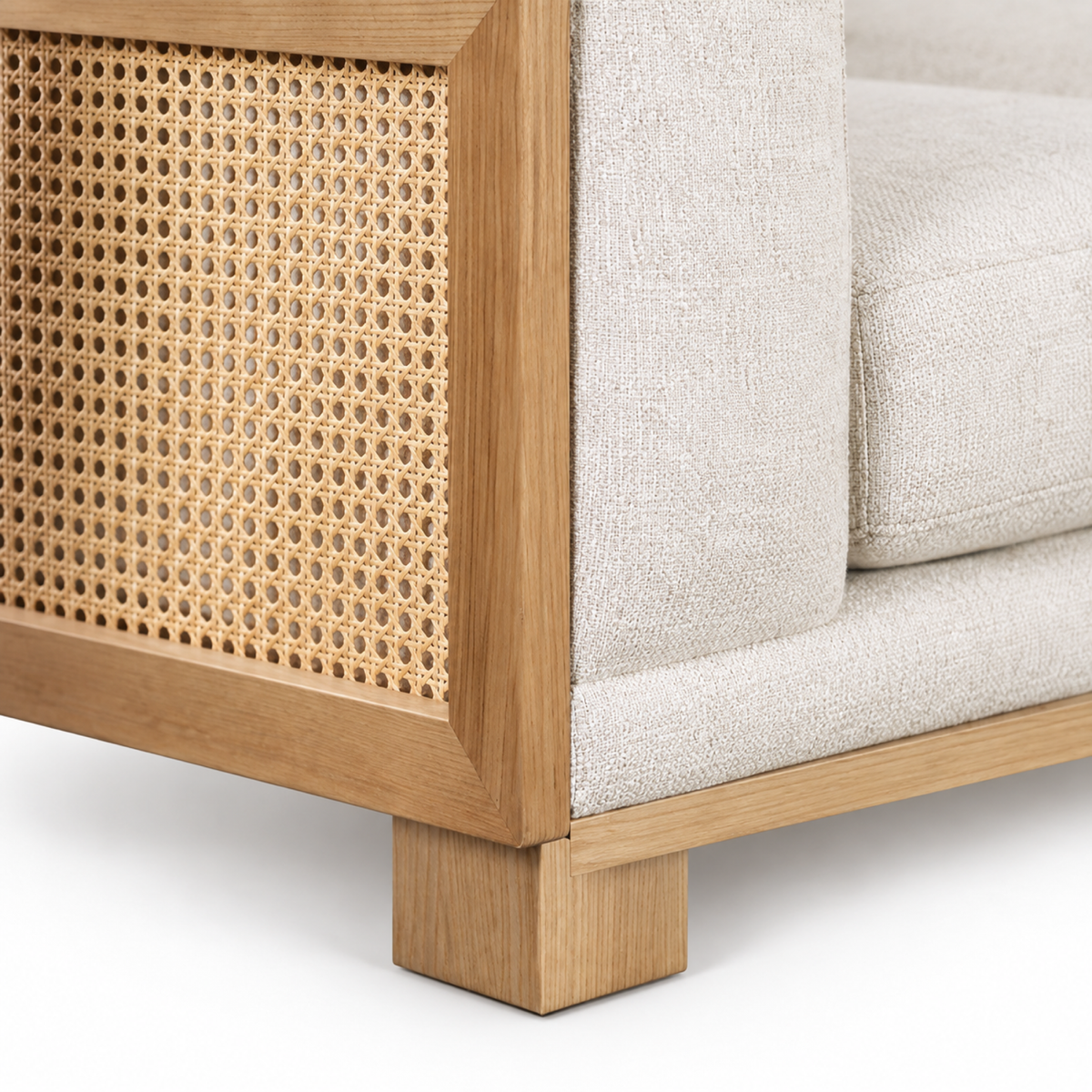 Arenal Sectional