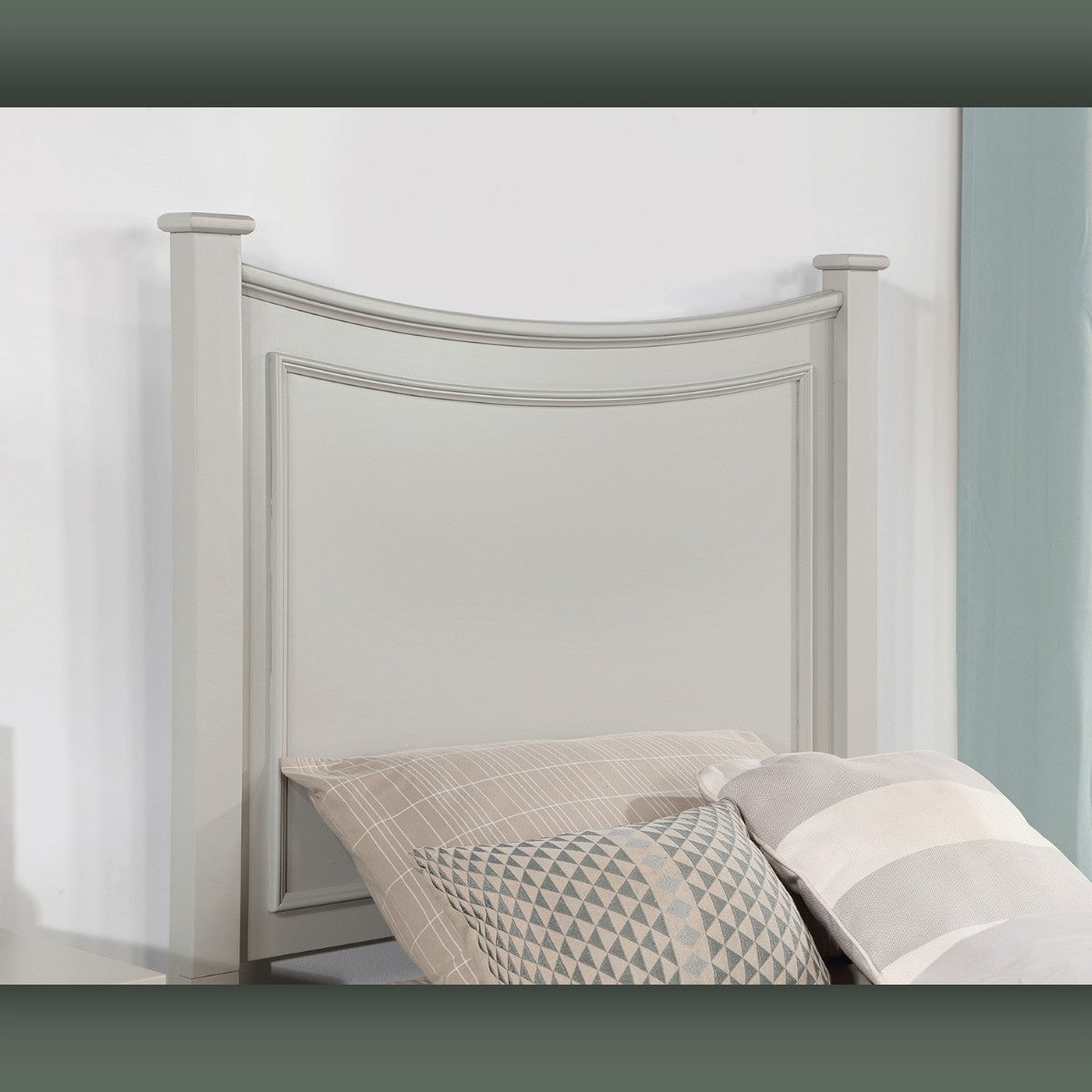 Lysandra Bedroom Set