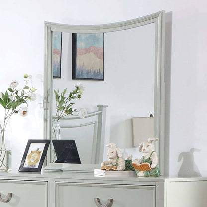 Lysandra Bedroom Set