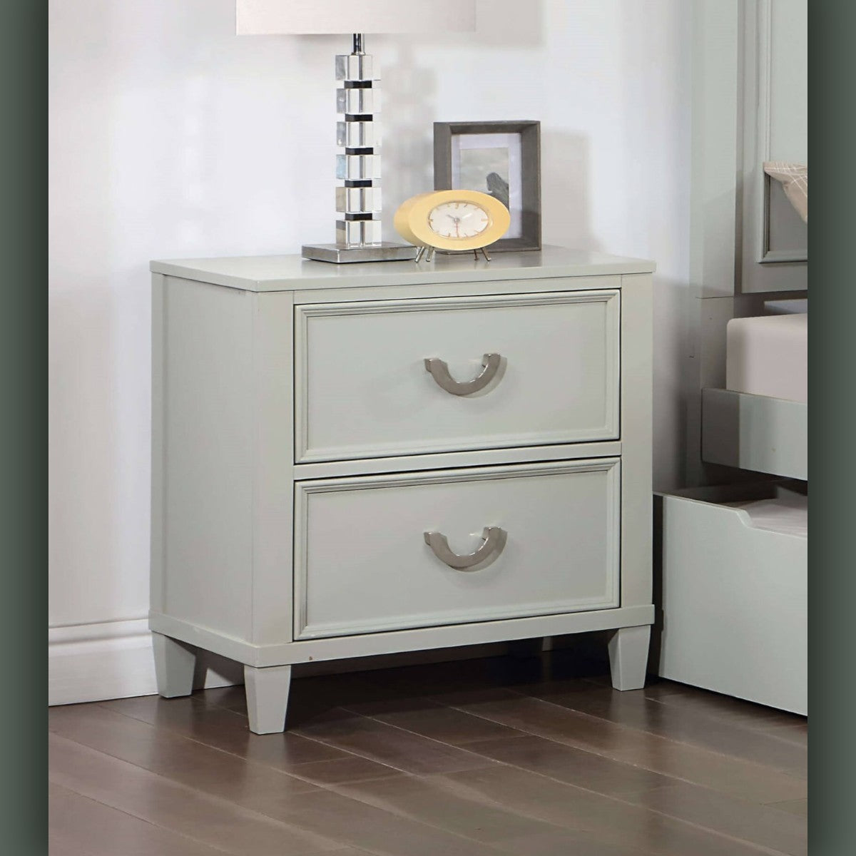 Lysandra Bedroom Set