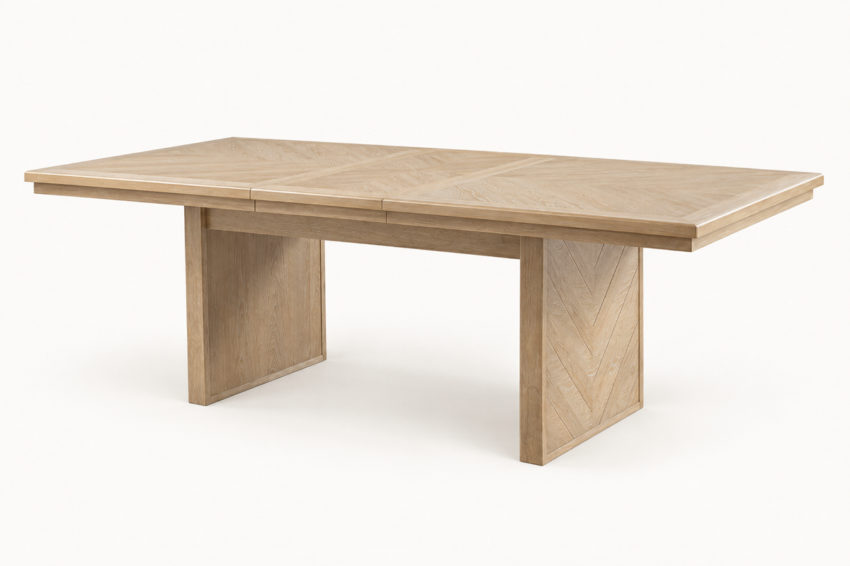 Casolia Dining Table