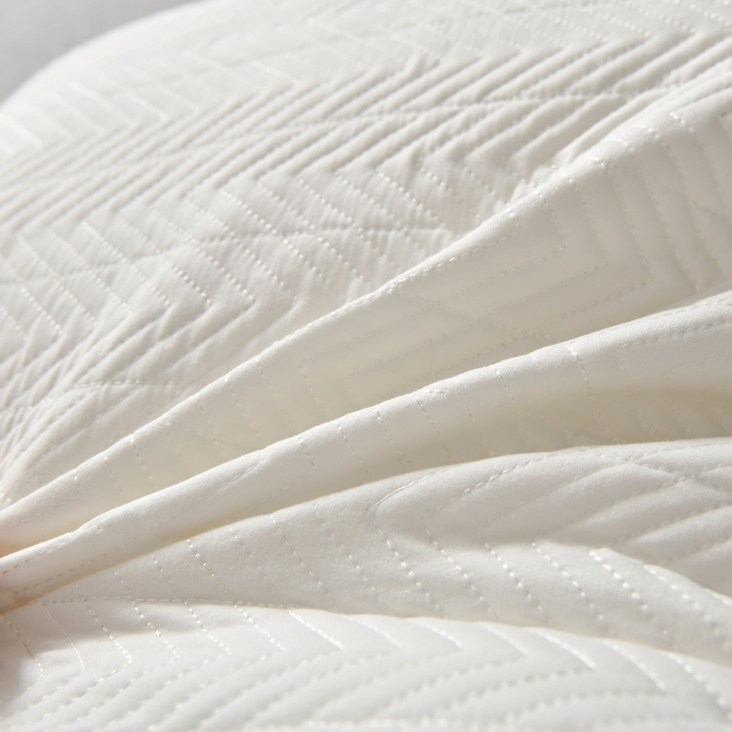 4th Gen Pillow - Cloud Embroidery