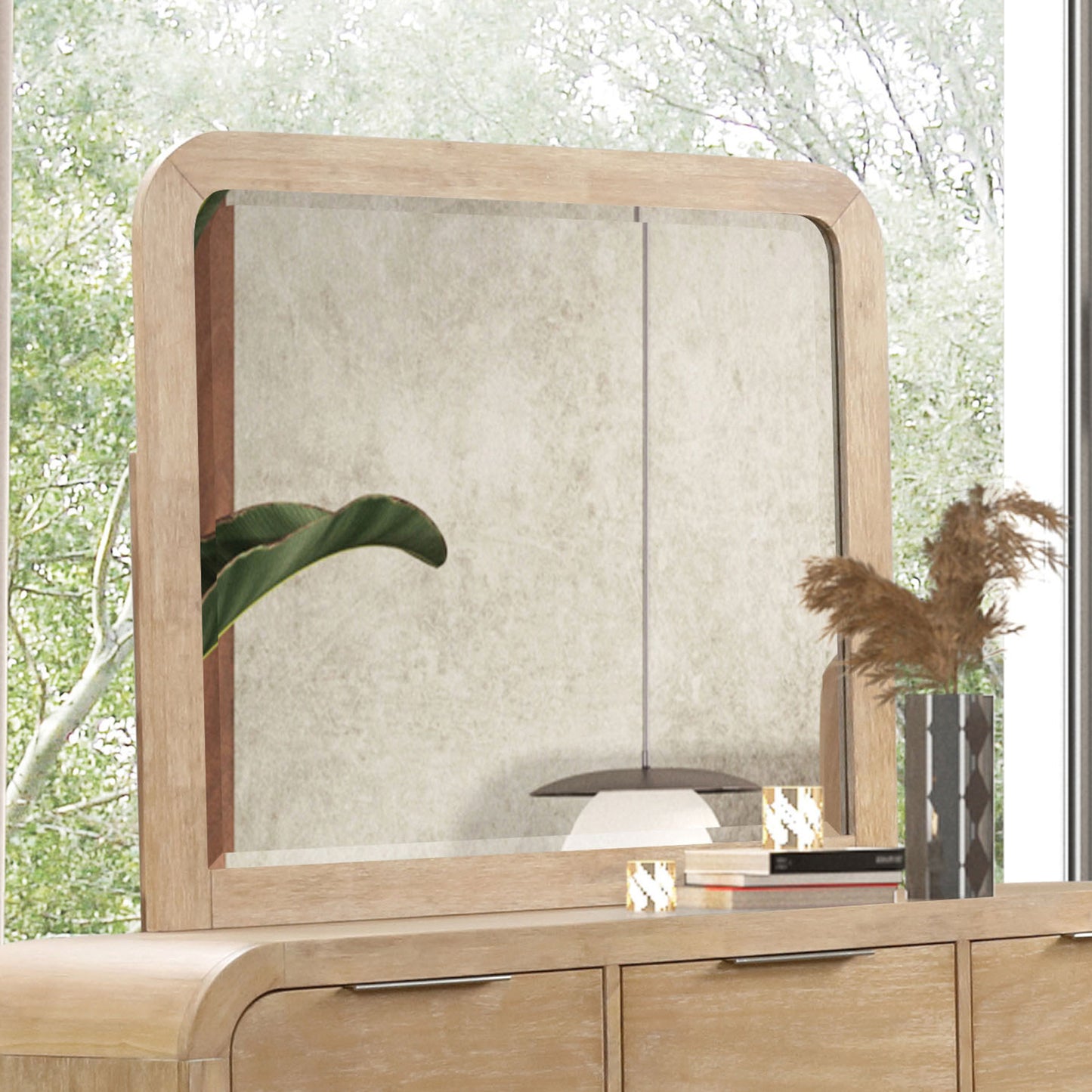 Hansworth Bedroom Set