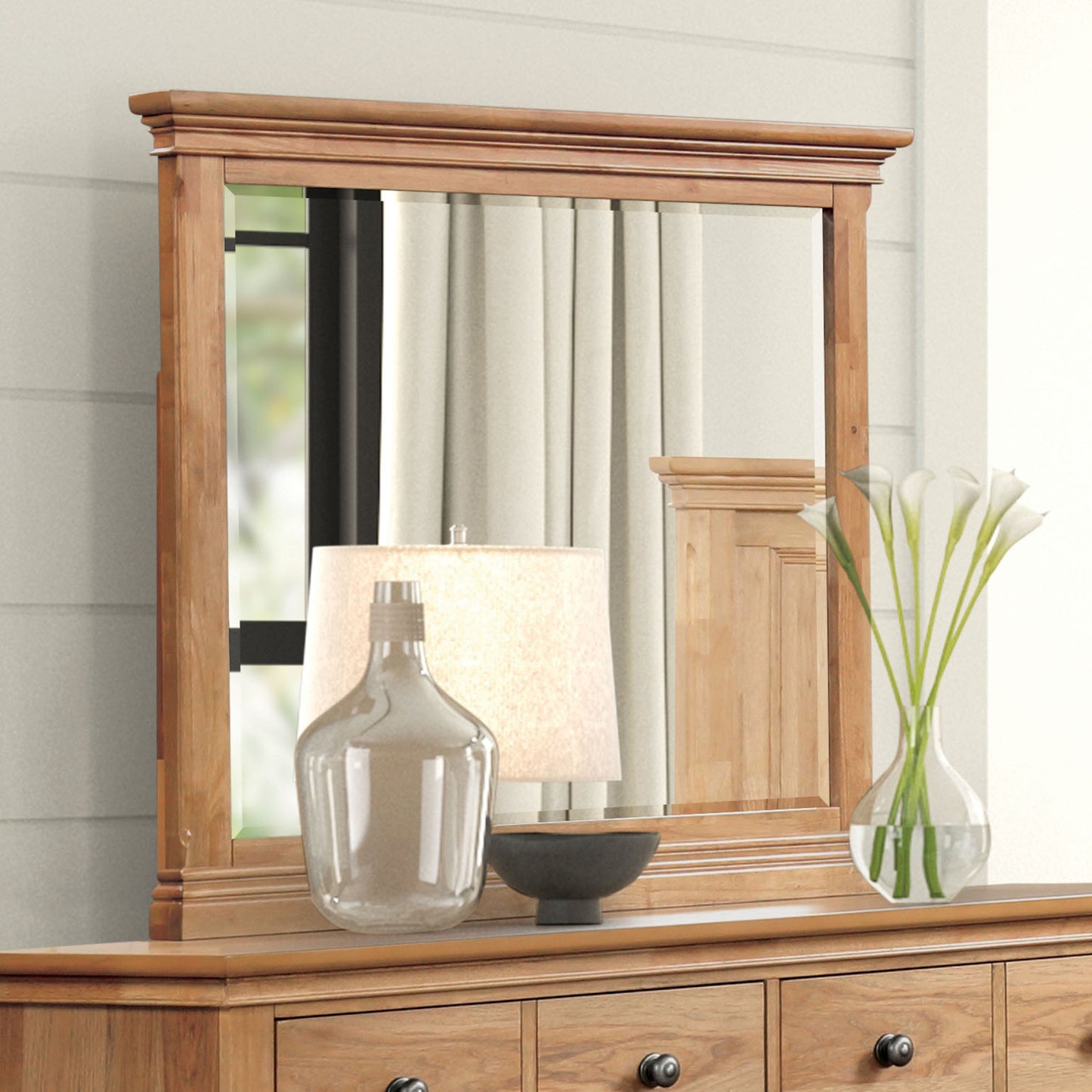 McKenna Bedroom Set