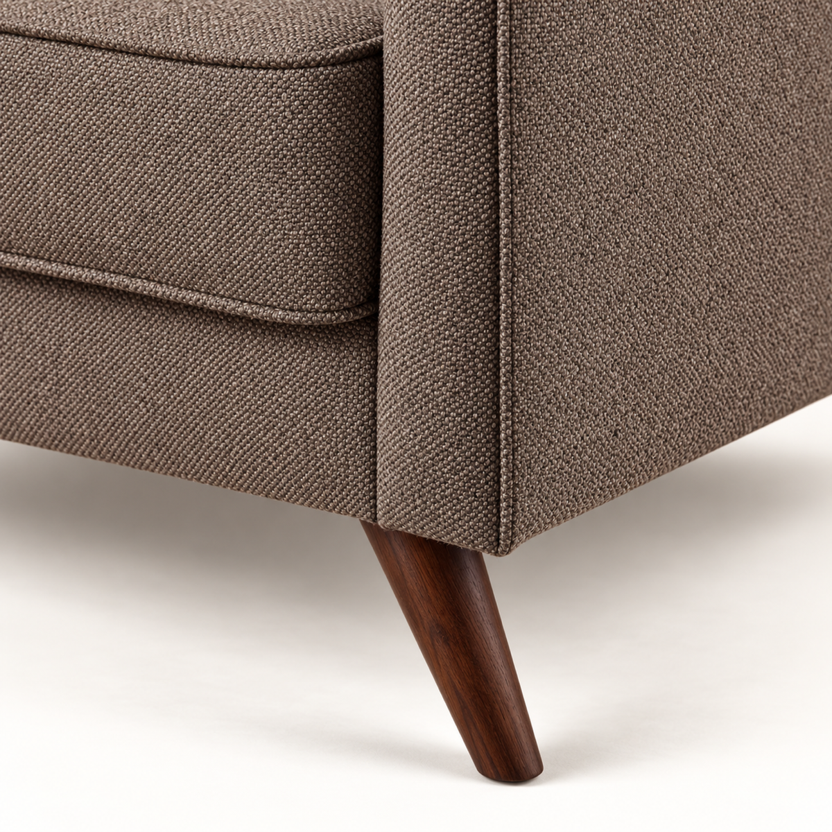 Maxen Loveseat
