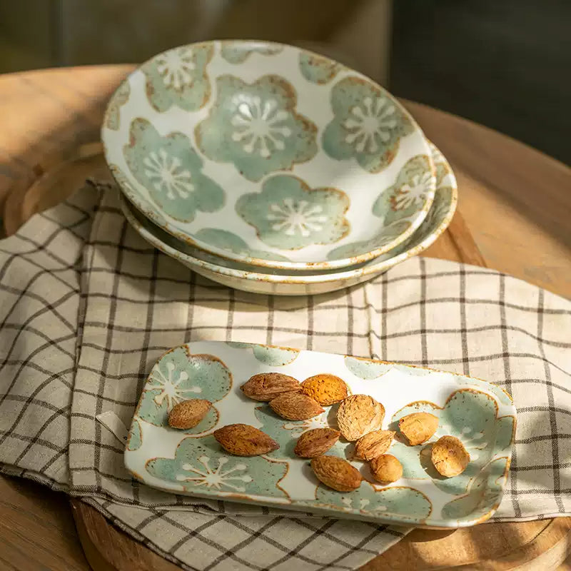 Seumei Dinnerware