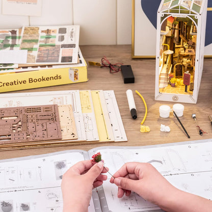 Sunshine Town Book Nook - Futu With . . .