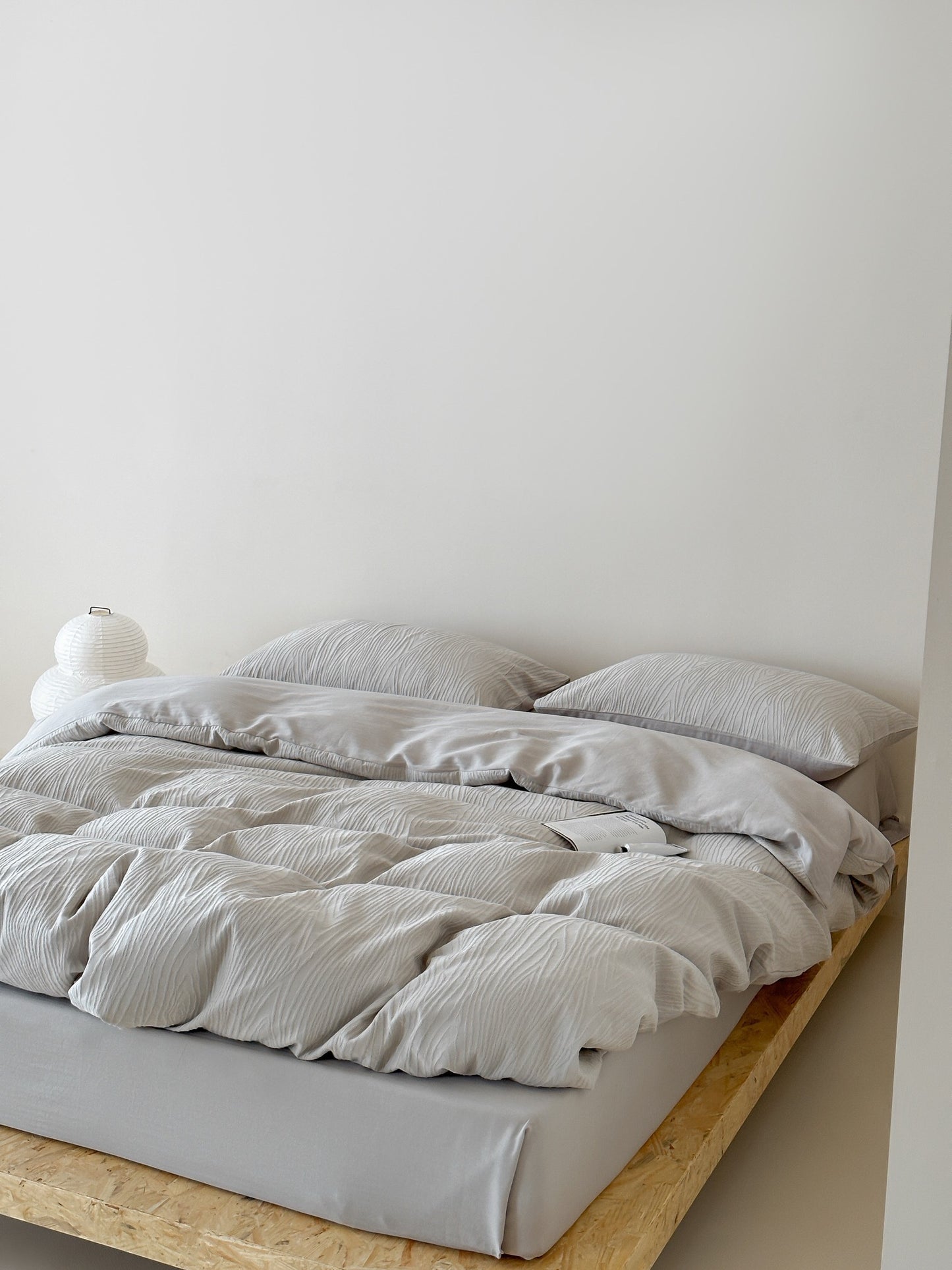 Solid Color 4-Piece Bedding Set - Futu With . . .