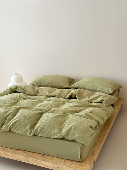 Solid Color 4-Piece Bedding Set - Futu With . . .