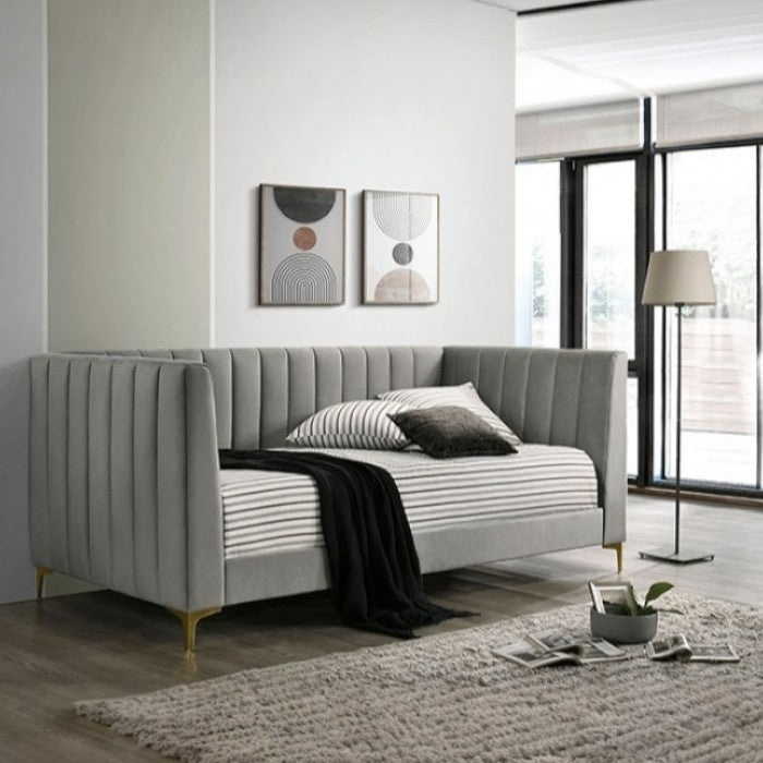Naomi Daybed