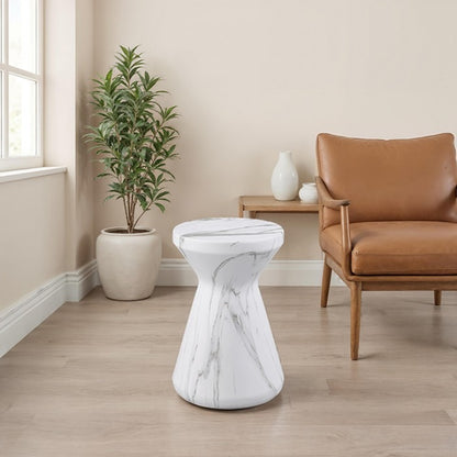Arvilo Side Table