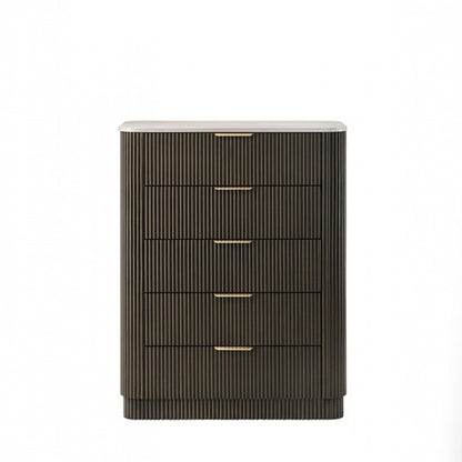 Leandros Chest