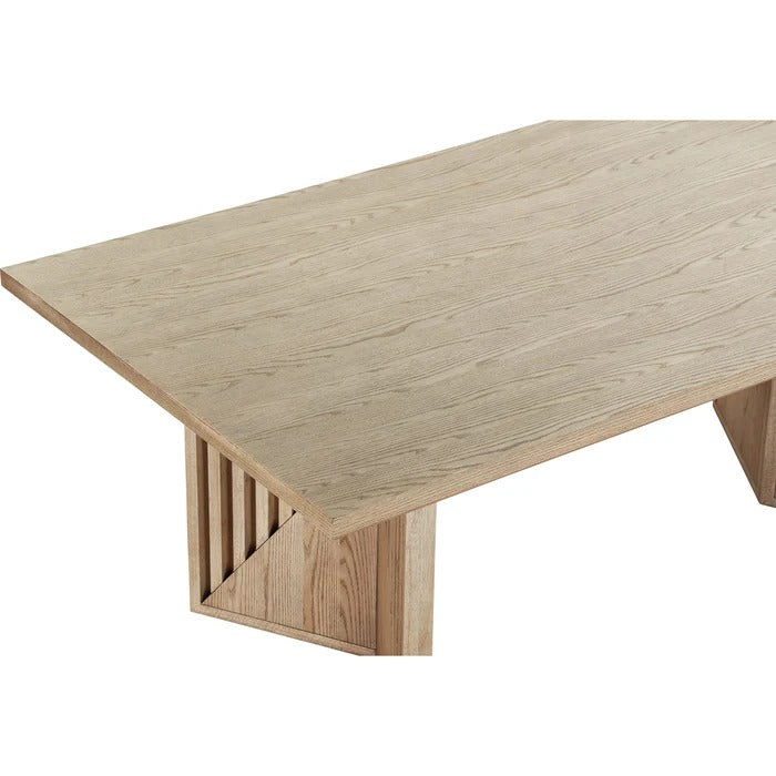 Sumnor Dining Table