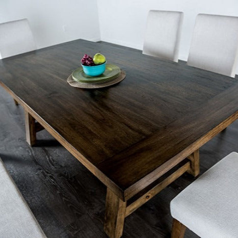 Lomere Dining Set