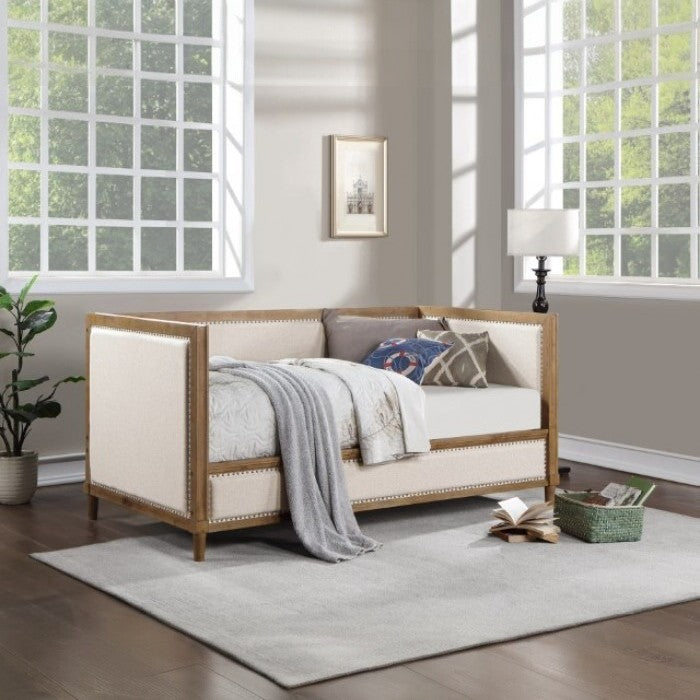 Chirona Bed
