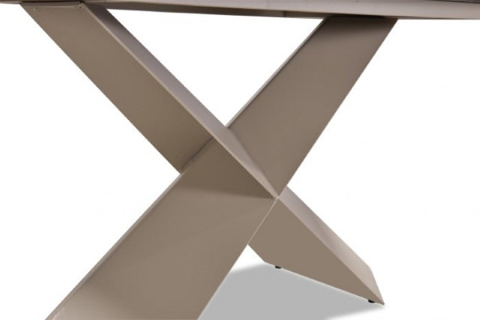Lendric Dining Set