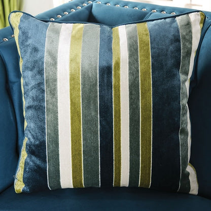 Azaria Loveseat