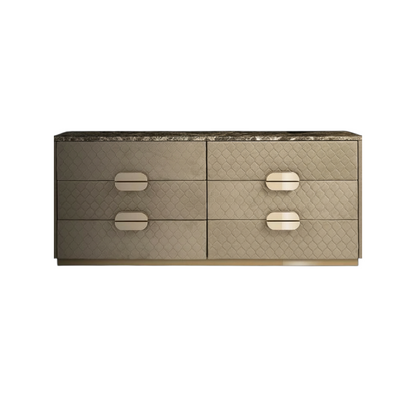 Marilin Dresser