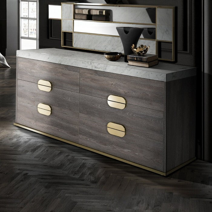 Wester Dresser