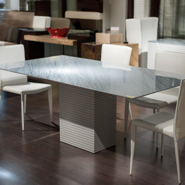 Espiro Dining Table