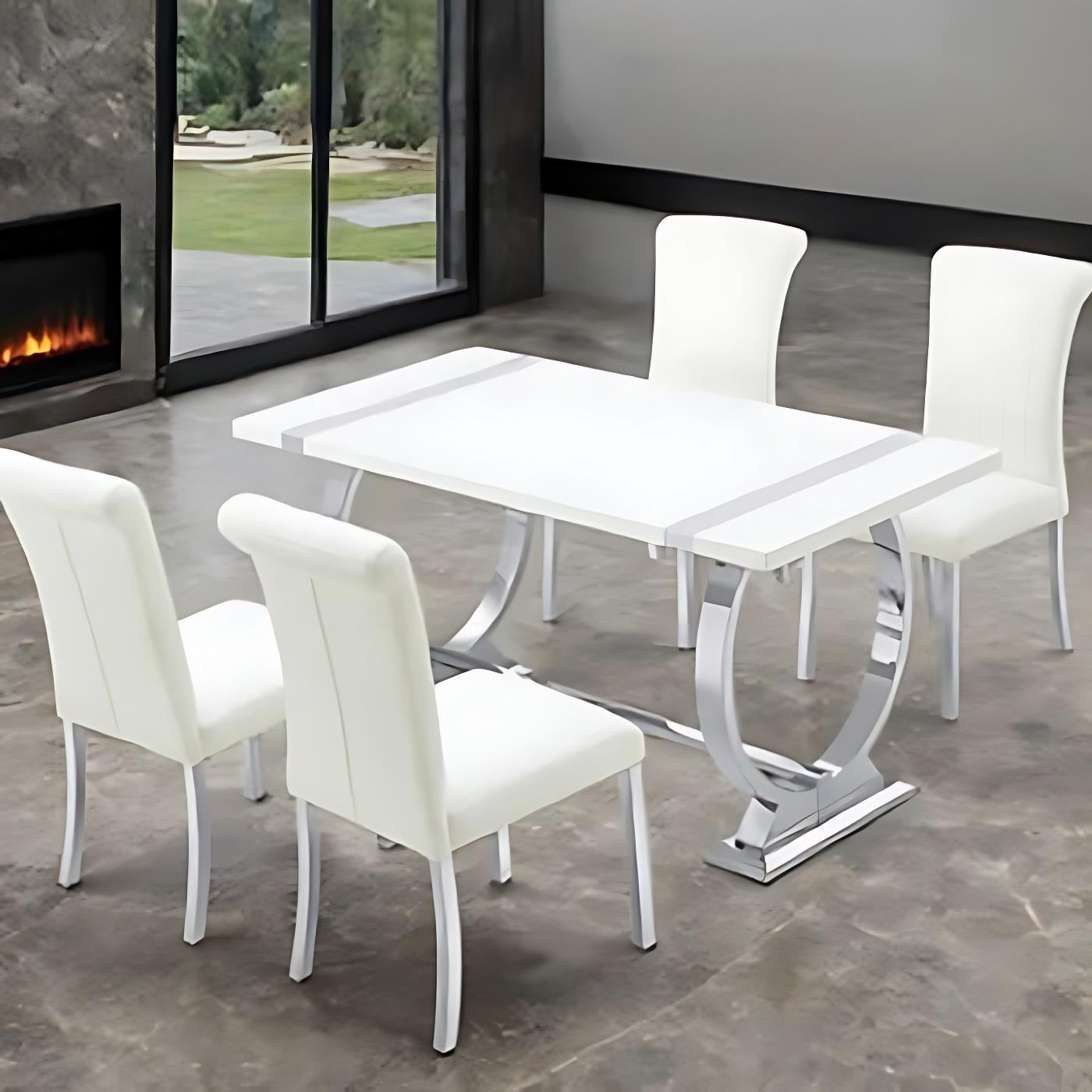 Holteborg Dining Table Set