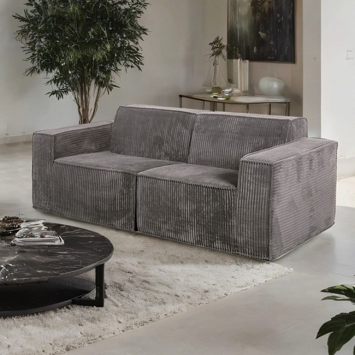 Kamaria Loveseat