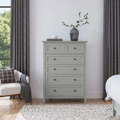 Graciela Chest