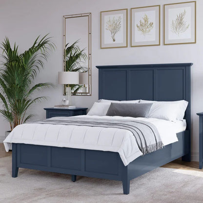 Graciela Three Panel Bed