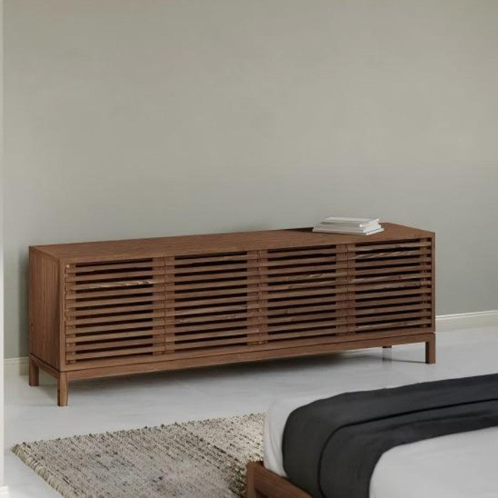Tanneth Media Console