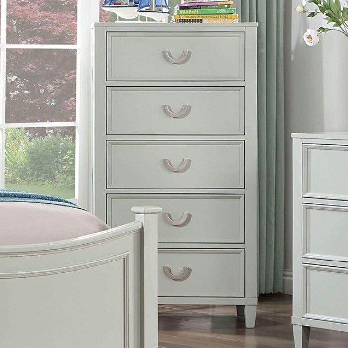 Lysandra Chest