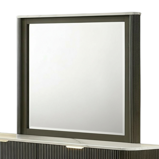 Leandros Mirror