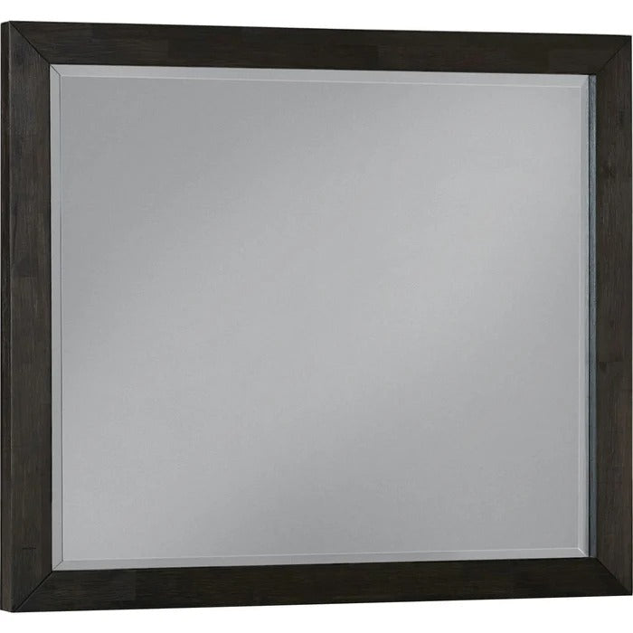 Lucena Mirror