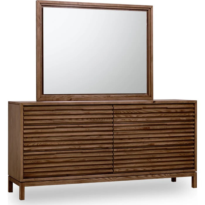 Tanneth Dresser Set