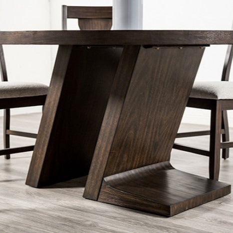 Holmsbury Round Dining Table