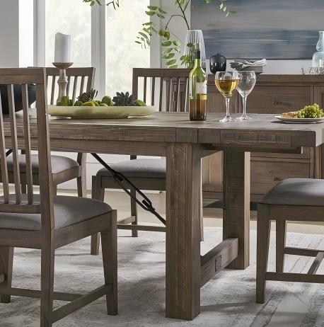 Altum Dining Table
