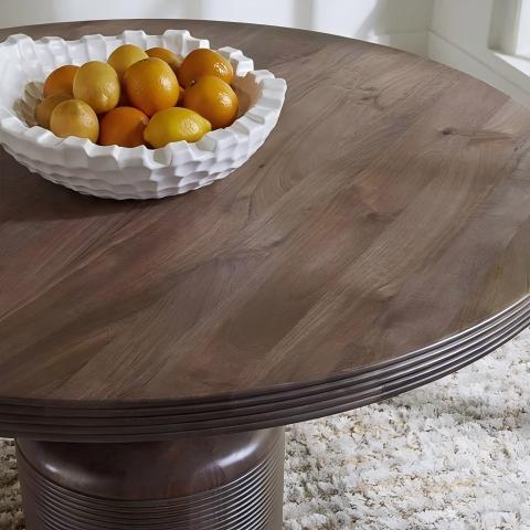 Liyanna Dining Table