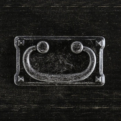 Ampelion Chest