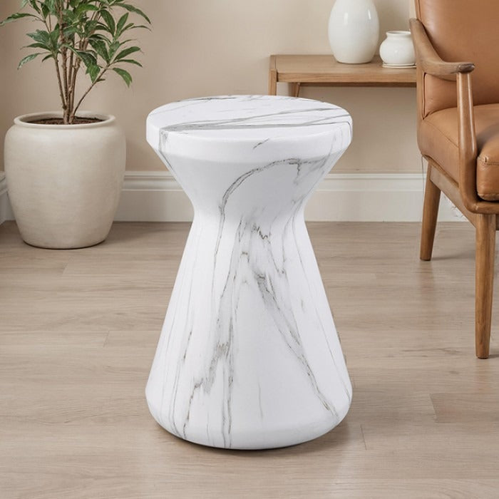 Arvilo Side Table