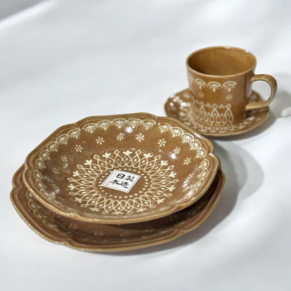 Lace Pattern Dinnerware - Futu With . . .